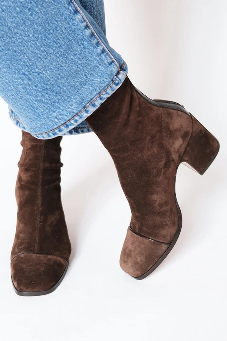 LILY| BOTAS ELEGANTES CON TACON