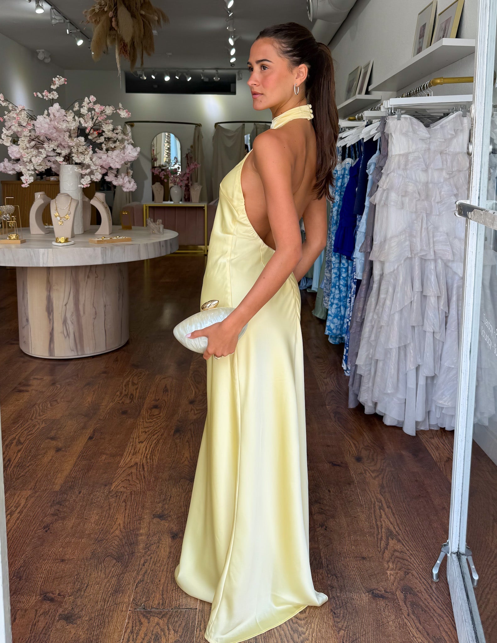 ZEYNEP | ELEGANTE VESTIDO MAXI DE SATÉN
