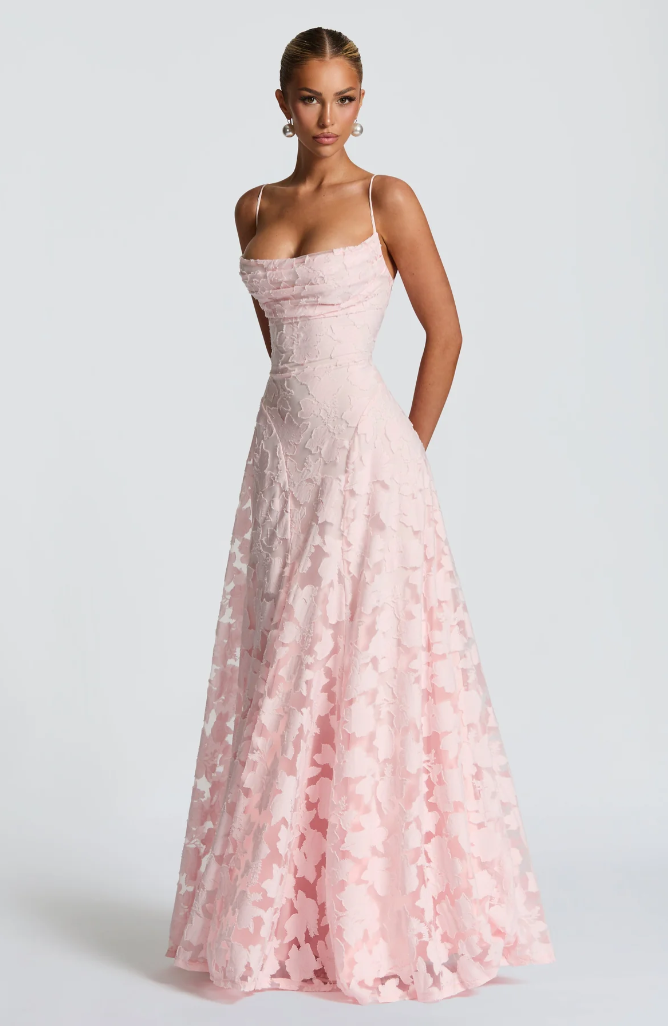 ROSIN | ELEGANTE VESTIDO MAXI DE ENCAJE