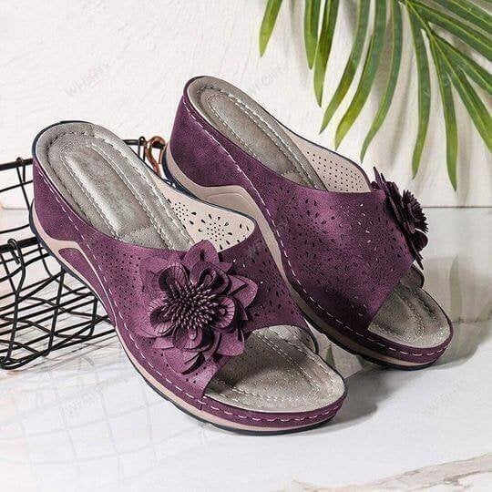 CLAVEL | SANDALIA CON FLOR